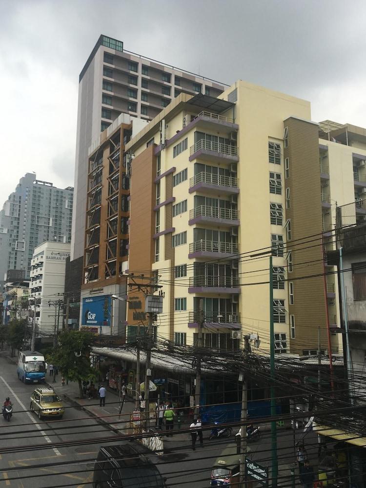 Diamond Bangkok Apartment Extérieur photo